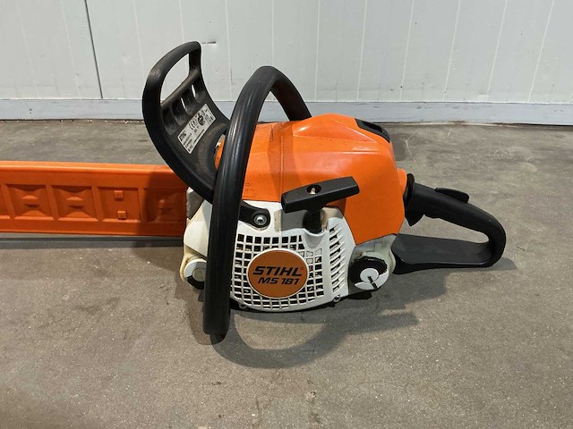 2010 stihl ms 181/c kettingzaag - afbeelding 4 van  6