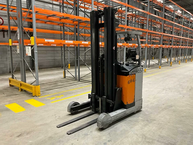 2010 still fm-x14 reach truck - afbeelding 1 van  16