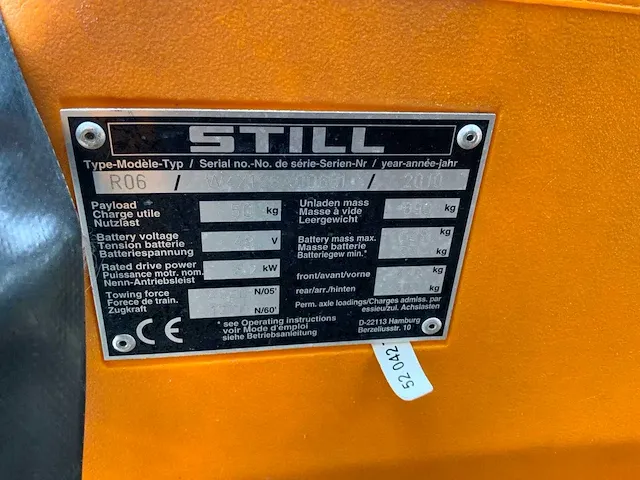 2010 still r06 industriële trekker - afbeelding 4 van  12