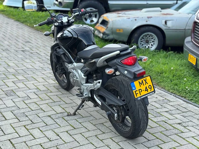 2010 suzuki tour gladius - afbeelding 9 van  15
