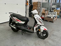2010 sym orbit 50 ii 45km/u brommer - afbeelding 9 van  13
