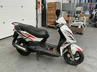 2010 sym orbit 50 ii 45km/u brommer - afbeelding 6 van  13