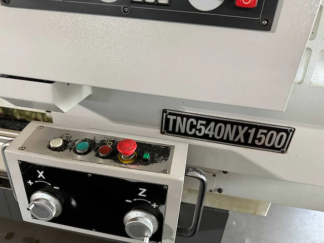 2010 takang tnc 540nx 1500 cnc draaibank - afbeelding 12 van  16
