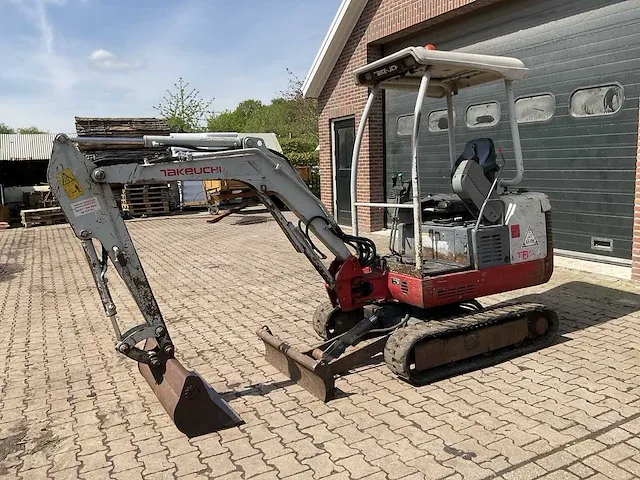 2010 takeuchi tb016 minigraafmachine - afbeelding 12 van  22