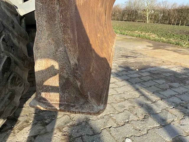 2010 takeuchi tb1160w banden graafmachine - afbeelding 36 van  40