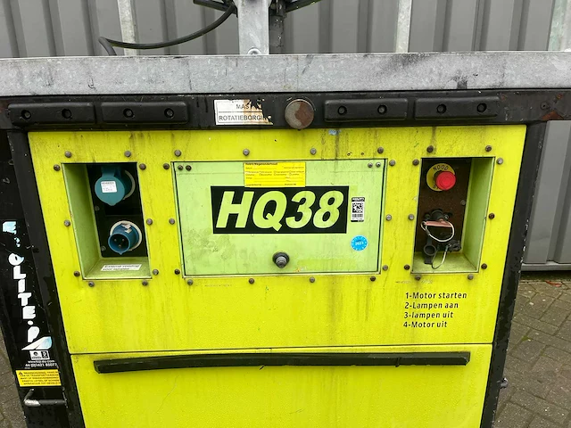 2010 tcp ecolite p-9 lichtmast - afbeelding 6 van  11