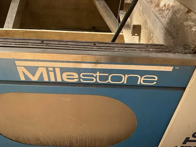 2010 tecnocut milestone 1740 waterstraalsnijmachine - afbeelding 3 van  20