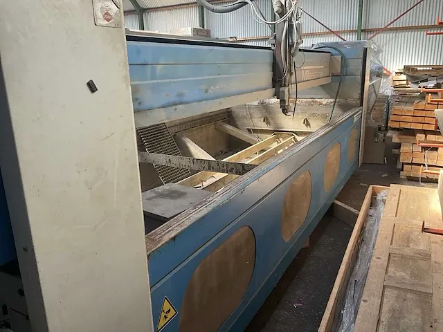 2010 tecnocut milestone 1740 waterstraalsnijmachine - afbeelding 18 van  20