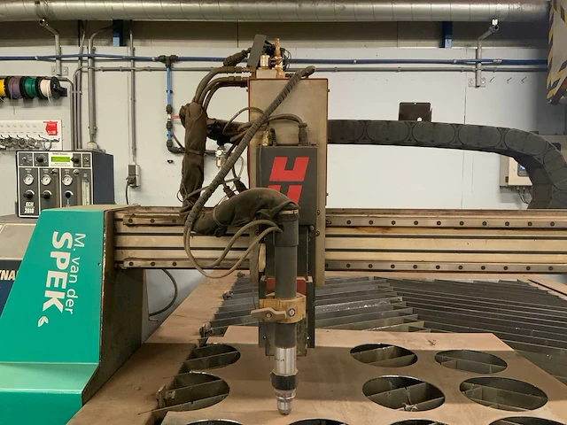 2010 termal dynamics ultra-cut 200 cnc plasmasnijmachine - afbeelding 2 van  46