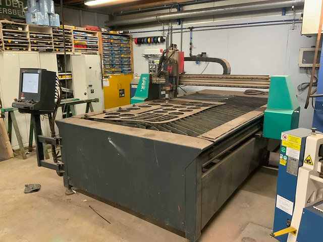 2010 termal dynamics ultra-cut 200 cnc plasmasnijmachine - afbeelding 1 van  46