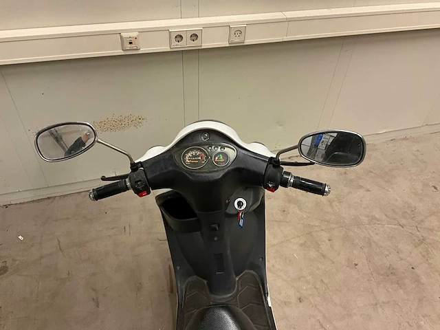 2010 tisong snorscooter elektrische scooter - afbeelding 3 van  17