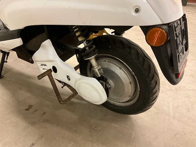 2010 tisong snorscooter elektrische scooter - afbeelding 15 van  17