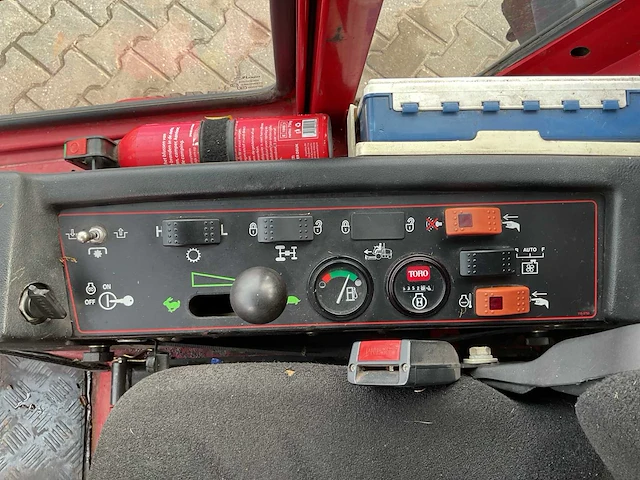 2010 toro groundsmaster 4000d zitmaaier - afbeelding 11 van  12