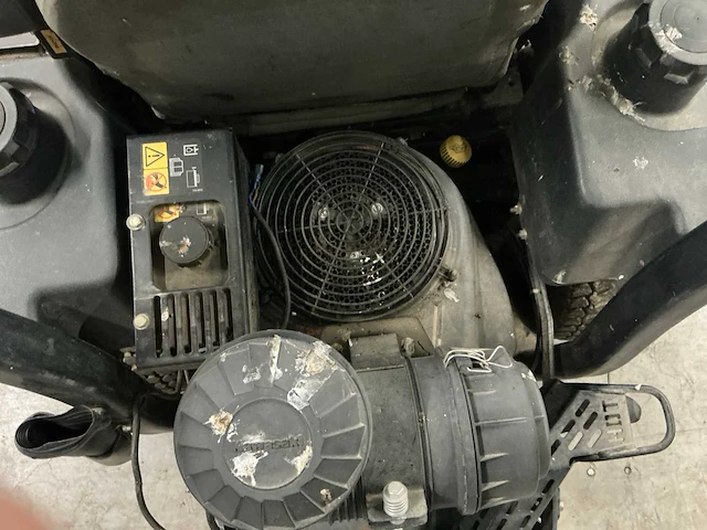 2010 toro z7000 zitmaaier - afbeelding 11 van  11