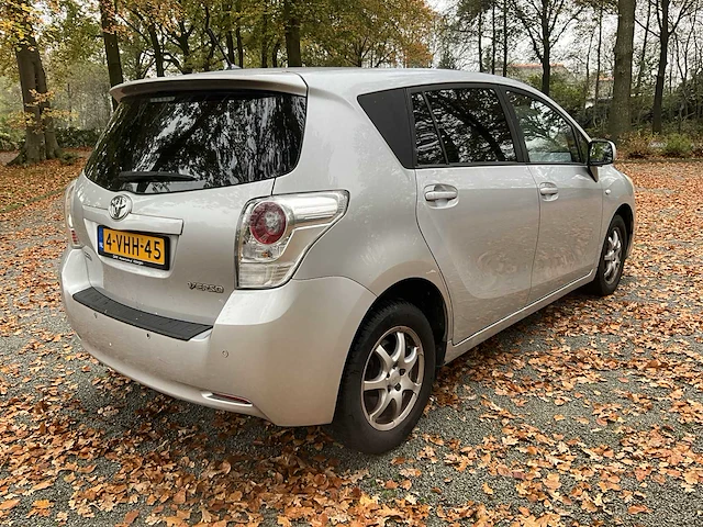 2010 toyota - verso - 2.0 d-4d-f aspir. - bedrijfswagen - afbeelding 17 van  22