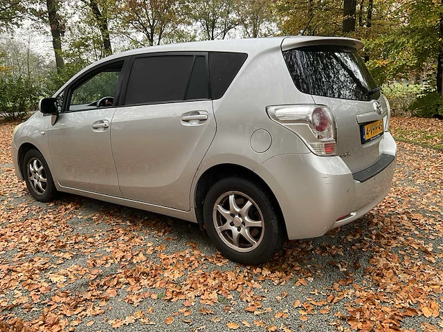 2010 toyota - verso - 2.0 d-4d-f aspir. - bedrijfswagen - afbeelding 19 van  22