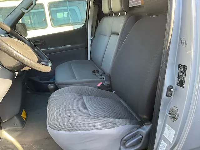 2010 toyota hiace d4d lwb bedrijfswagen - afbeelding 9 van  9