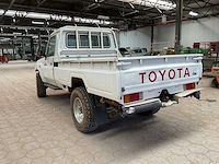 2010 toyota landcruiser pickup personenauto - afbeelding 11 van  15