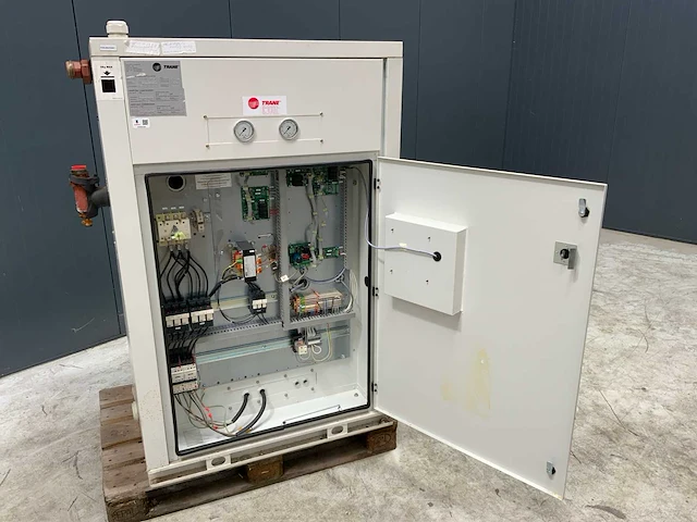 2010 trane ecgwh125 chiller warmtepomp - afbeelding 3 van  6