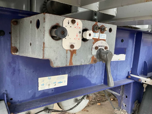 2010 van hool vhlo-2011 zc container chassis oplegger (c) - afbeelding 19 van  31