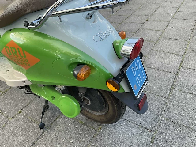 2010 veruna retro e-scooter - afbeelding 3 van  15