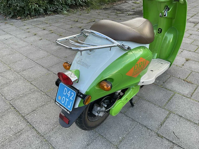 2010 veruna retro e-scooter - afbeelding 13 van  15