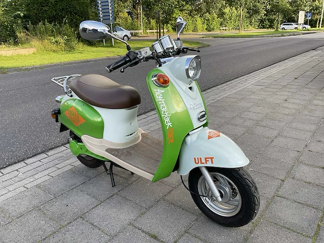 2010 veruna retro e-scooter - afbeelding 8 van  15