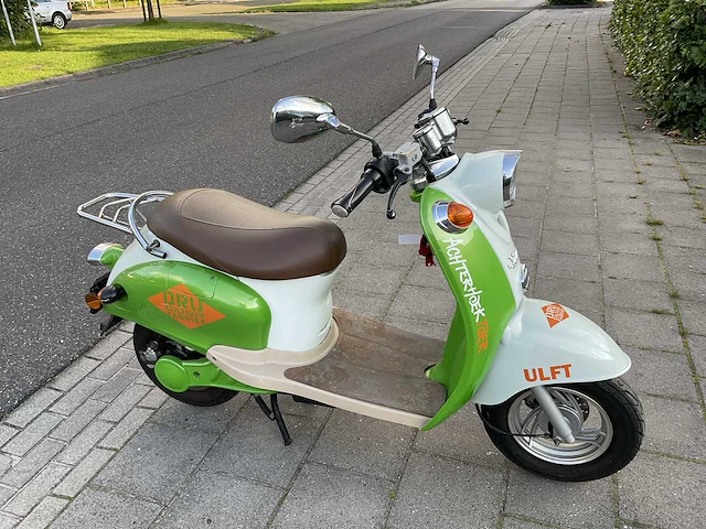 2010 veruna retro e-scooter - afbeelding 10 van  15