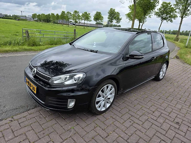 2010 volkswagen golf 2.0 gtd personenauto - afbeelding 1 van  42