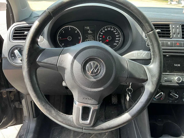 2010 volkswagen polo 1.2 tdi bl.m. comfl. personenauto - afbeelding 9 van  24