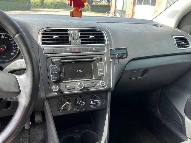 2010 volkswagen polo 1.2 tdi bl.m. comfl. personenauto - afbeelding 8 van  24