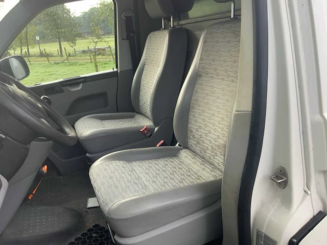 2010 volkswagen transporter bedrijfswagen - afbeelding 15 van  35