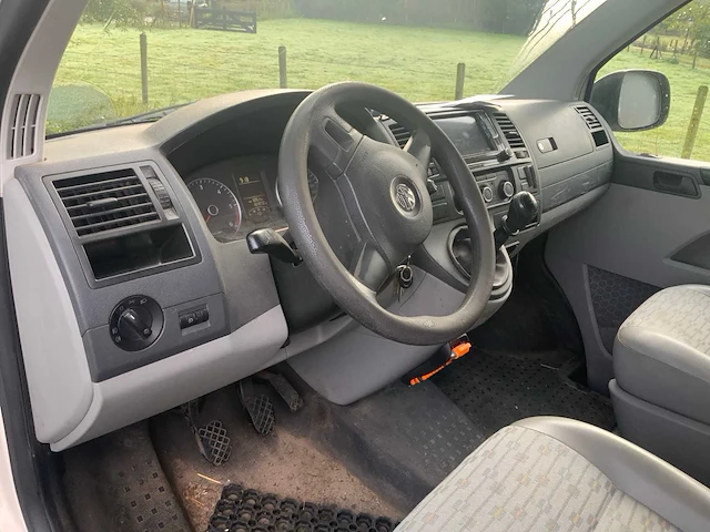 2010 volkswagen transporter bedrijfswagen - afbeelding 16 van  35