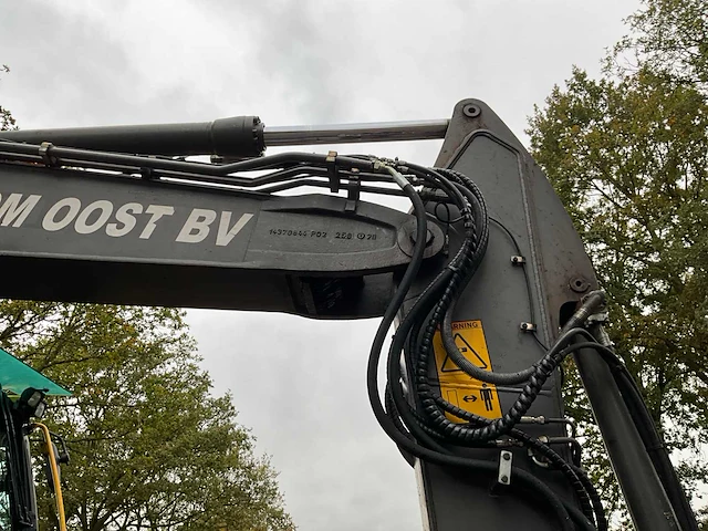 2010 volvo ew160c banden graafmachine - afbeelding 16 van  30
