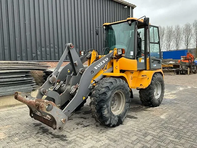 2010 volvo l35b pro shovel - afbeelding 1 van  19