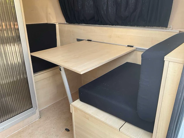 2010 westfalia xxl paardentrailer met living - afbeelding 11 van  25