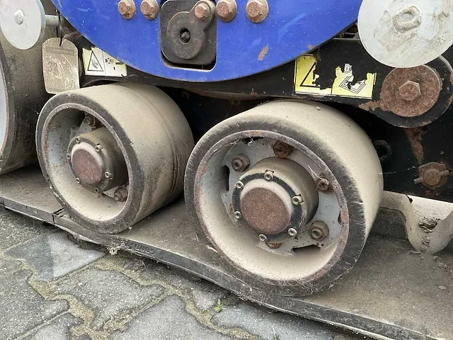 2010 westtrack f1000x2350/39 rupsband set - afbeelding 31 van  31