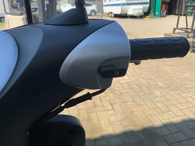 2010 yamaha snorscooter neo's scooter - afbeelding 15 van  15
