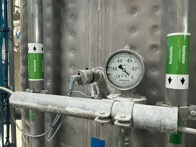 2010 ystal ystal proces system rvs tank met mixer - afbeelding 7 van  17