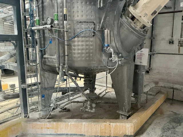 2010 ystal ystal proces system rvs tank met mixer - afbeelding 10 van  17