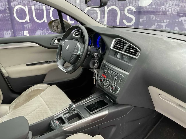 2011 - citroen - c4 - 1.6 thp exclusive - personenauto - afbeelding 15 van  17