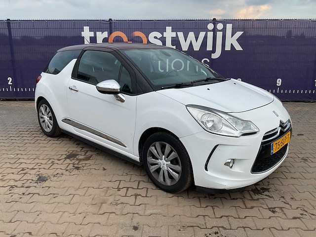 2011 - citroen - ds3 - 1.6 e-hdi so chic - personenauto - afbeelding 12 van  19