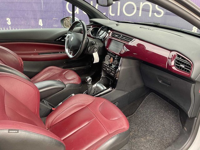 2011 - citroen - ds3 - 1.6 e-hdi so chic - personenauto - afbeelding 15 van  19