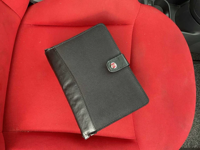 2011 - fiat - 500 - 1.2 lounge - personenauto - afbeelding 8 van  16