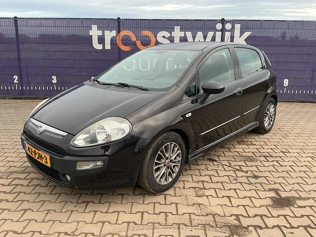 2011 - fiat - punto evo - 1.3 m-jet dynamic - personenauto - afbeelding 1 van  16