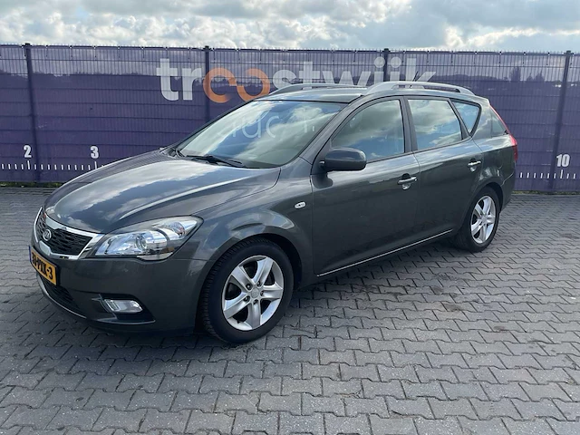 2011 - kia - cee'd sporty wagon - 1.4 cvvt seven - personenauto - afbeelding 1 van  17