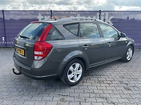 2011 - kia - cee'd sporty wagon - 1.4 cvvt seven - personenauto - afbeelding 12 van  17