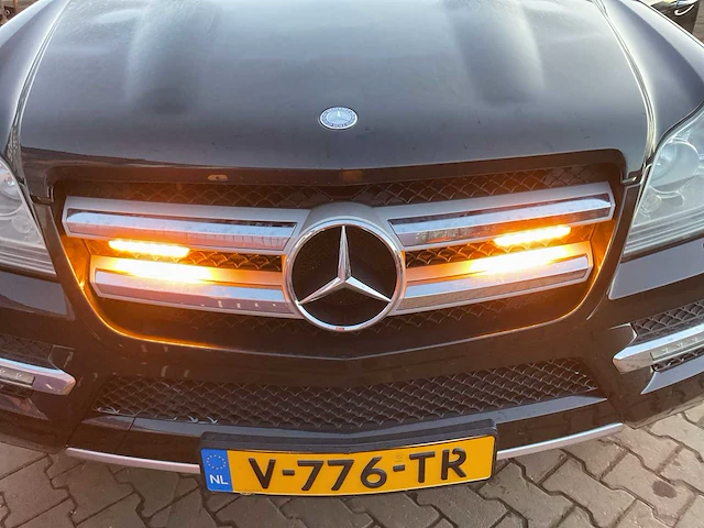 2011 - mercedes-benz - gl 350 bluetec 4matic - bedrijfswagen - afbeelding 8 van  16