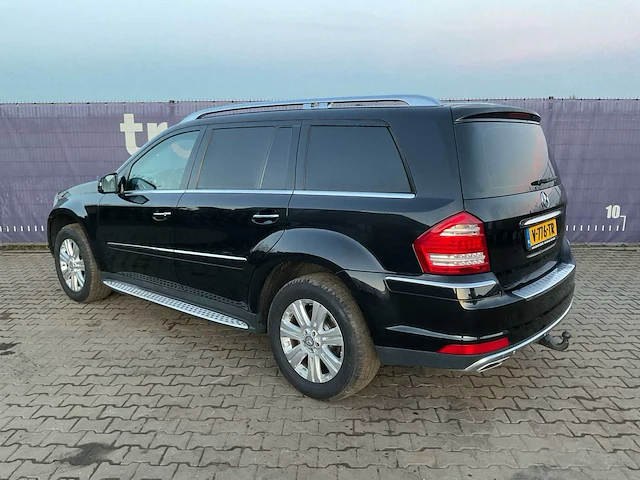 2011 - mercedes-benz - gl 350 bluetec 4matic - bedrijfswagen - afbeelding 11 van  16