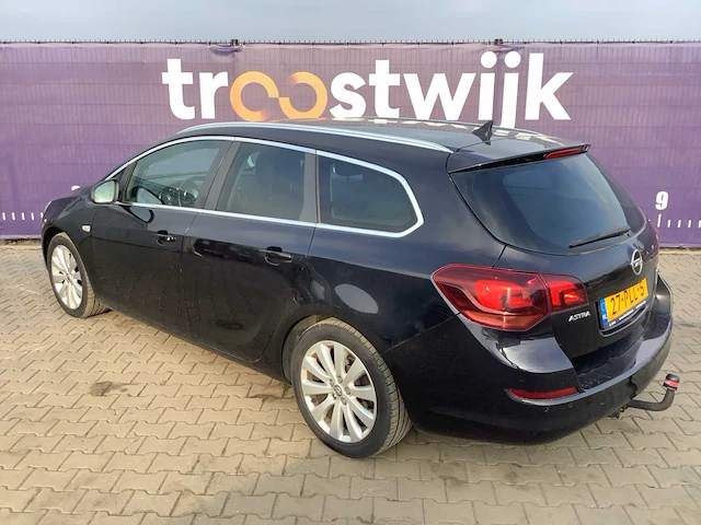 2011 - opel - astra sports tourer - 1.3 cdti s/s cosmo - personenauto - afbeelding 7 van  12